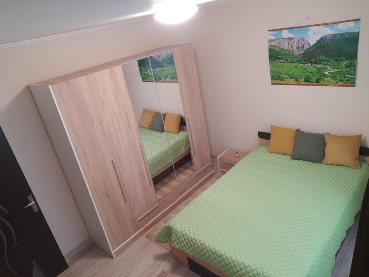 Zoldrebi Apartment Turda Extérieur photo